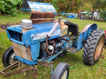 Used Tractor 1965 Ford 3000 - 2 WD, Diesel
