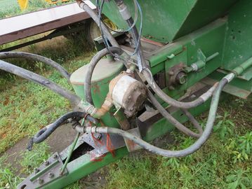 ORCHARD LIME SPREADER