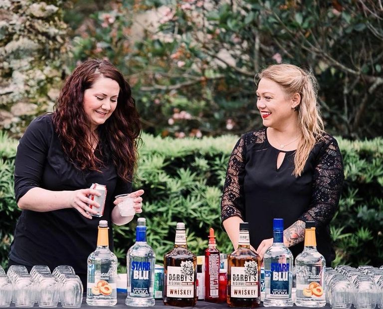 Wedding bar 
