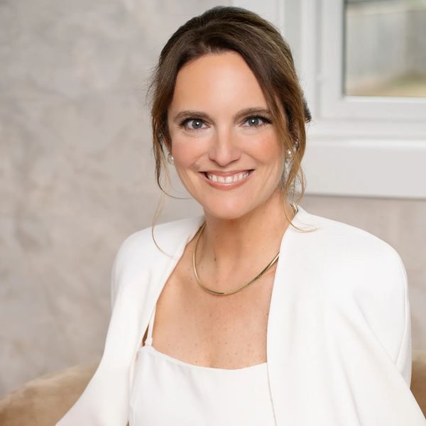 A picture of Lauren Waddell of Waddell Attorney Coaching