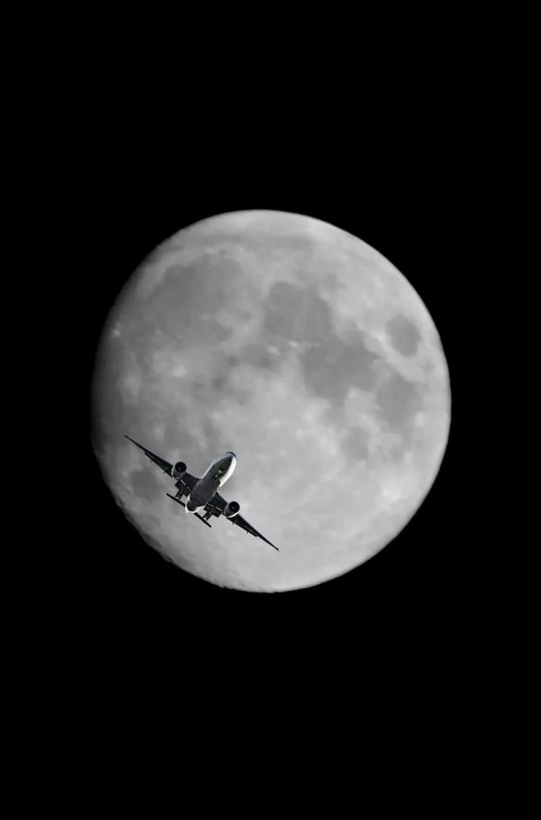 Mesmerizing Photo of the last flight out of the Moon !