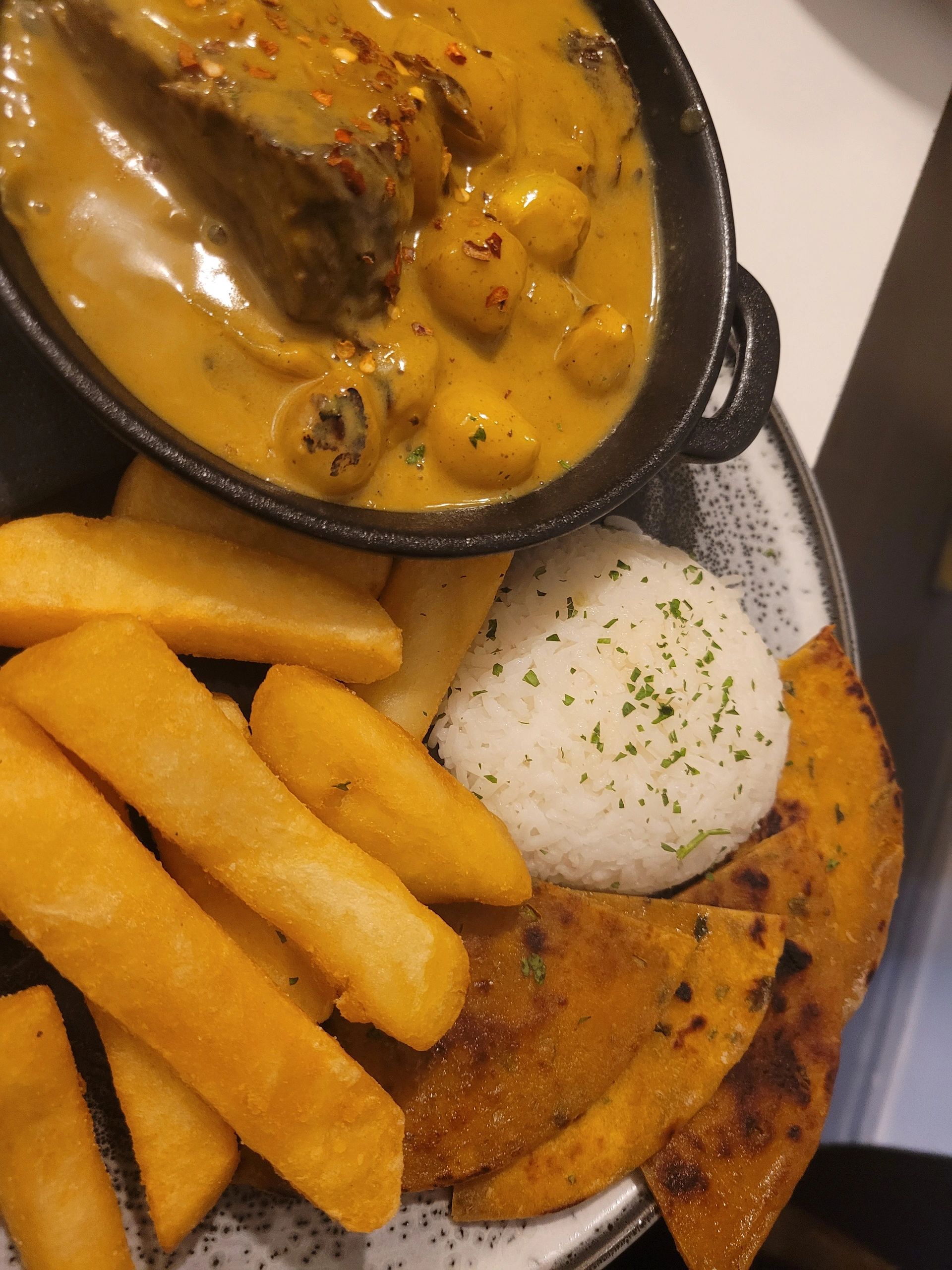 mikes beef curry