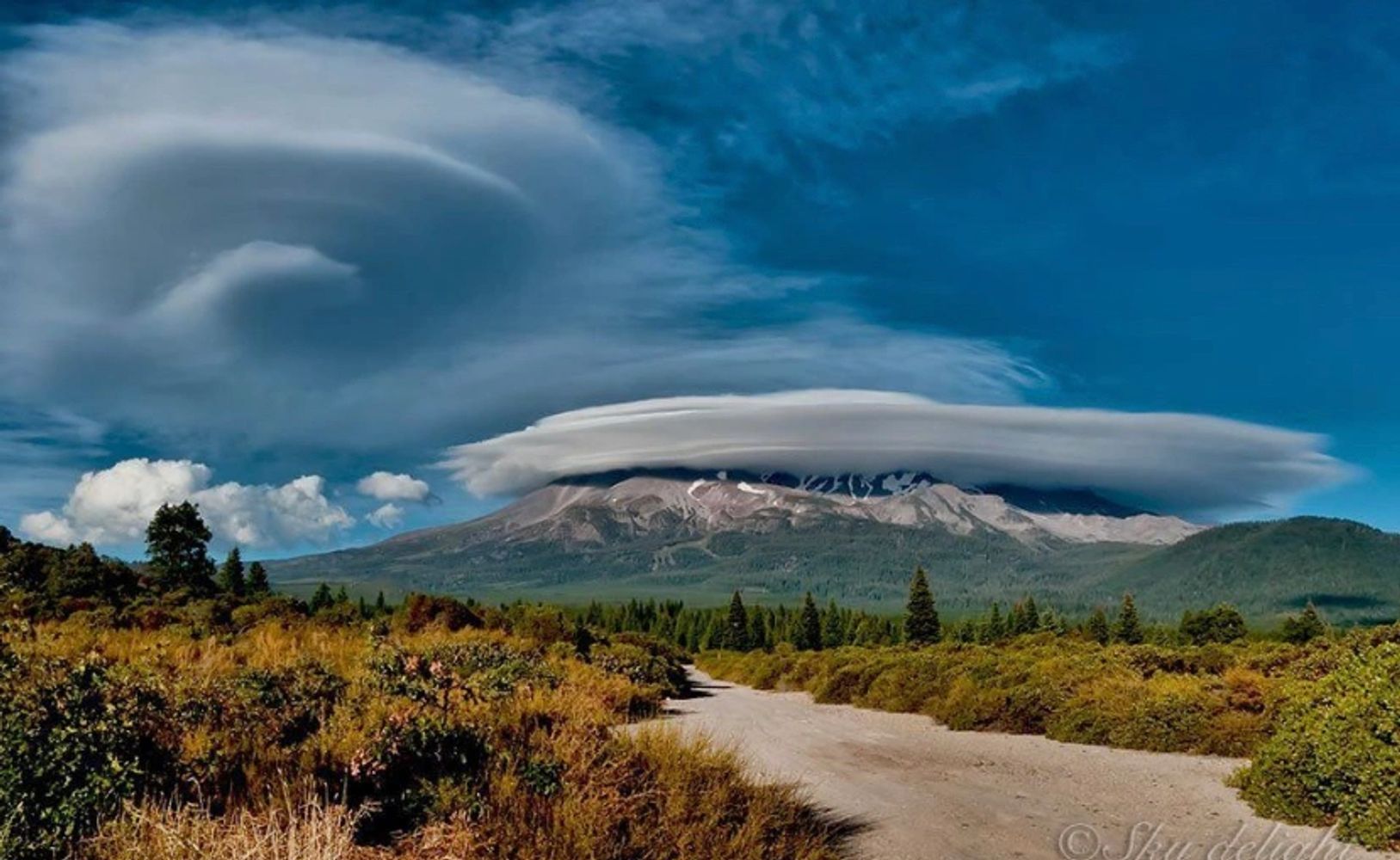 Cloaked UFO clouds ~ a common site in Mount Shasta California. 