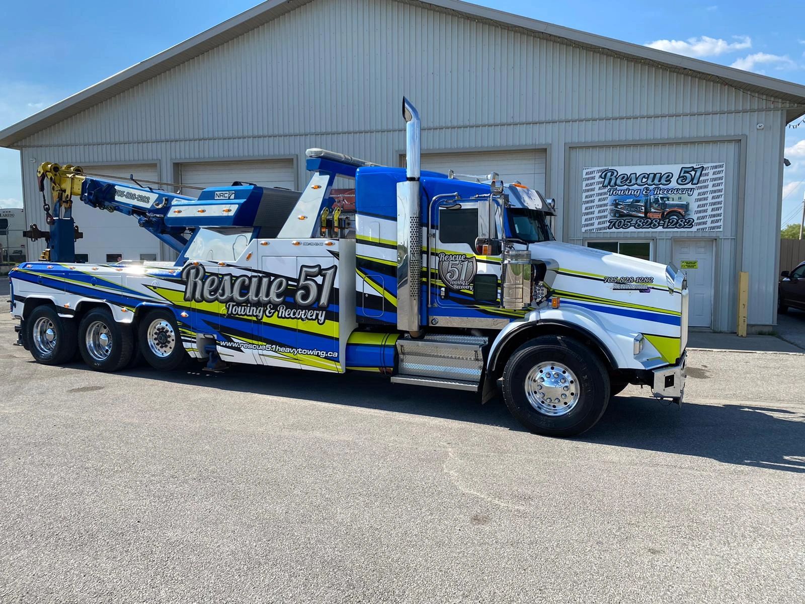 Heavy Duty and Recovery Towing Company Rescue 51