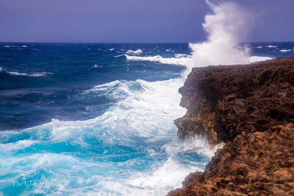 Aruba cliffs and crashing waves