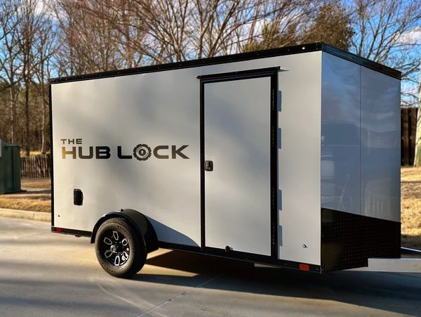 Hub lock 