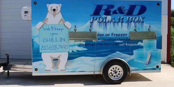 Cooler trailer with bar taps 