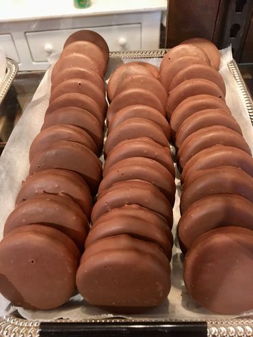 Milk Chocolate Covered Oreos