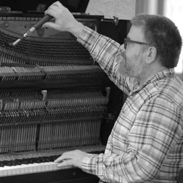 Photo of piano technician, Joe Kemple