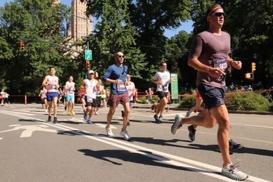 Front Runners NY 41st LGBT Pride Run 6K at Central Park in NYC on Saturday morning, 25 June 2022 