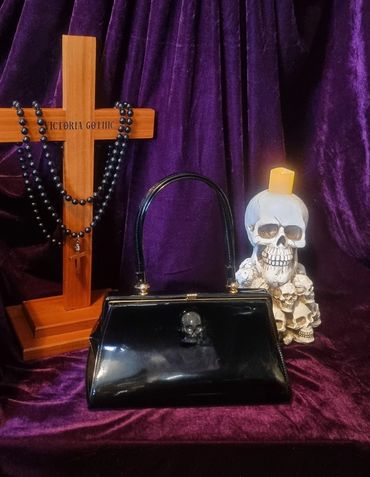 1950s Black Patent Gladstone Handbag with Dark Grey Demon Skull