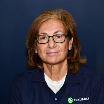 Image of Toni smiling