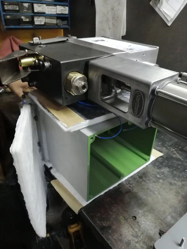 SERVICIOS Y REFACCIONES PARA EQUIPOS DE GOMA CALIENTE MARCA NORDSON