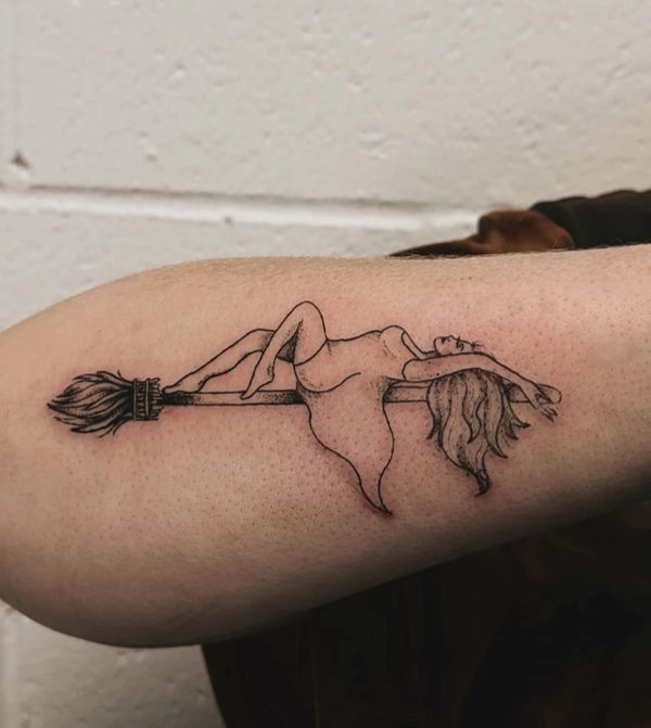 Tattoo artist Charlotte near me clean low price small tat micro tat realism