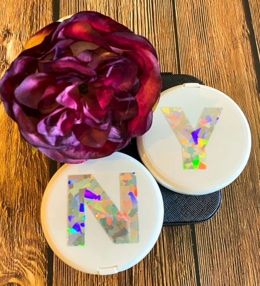 Personalized Compact Mirror