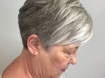 Hairstyles for women near New Berlin, WI