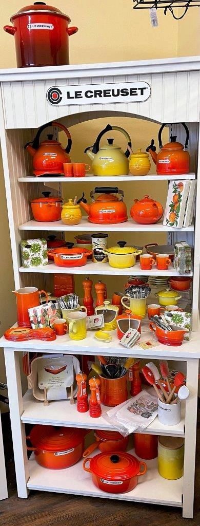 コーナーラック 赤 CREUSET LE