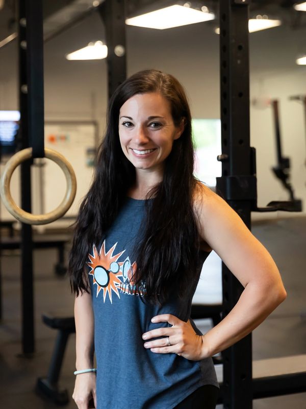 Crossfit coach at fitness gym in pewaukee wisconsin
