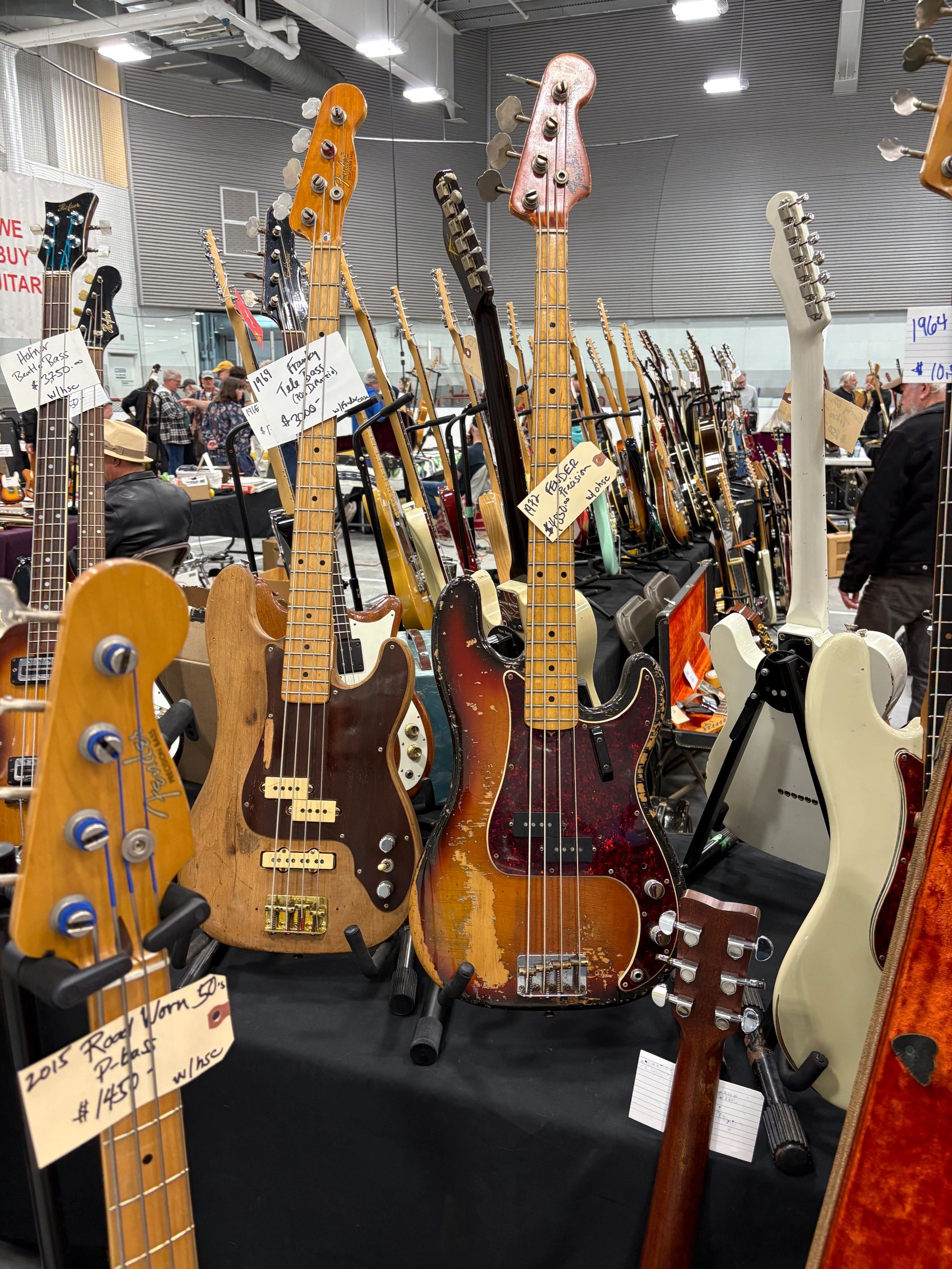 elmiravintageguitarshow.ca