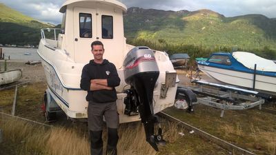 myself Michael and a quicksilver boat with a 60hp mariner outboard engine