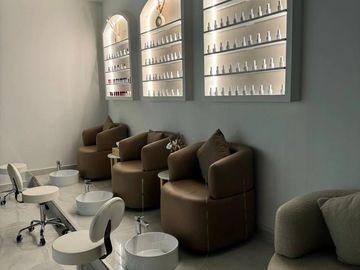 Beauty salon for sale in sharjah