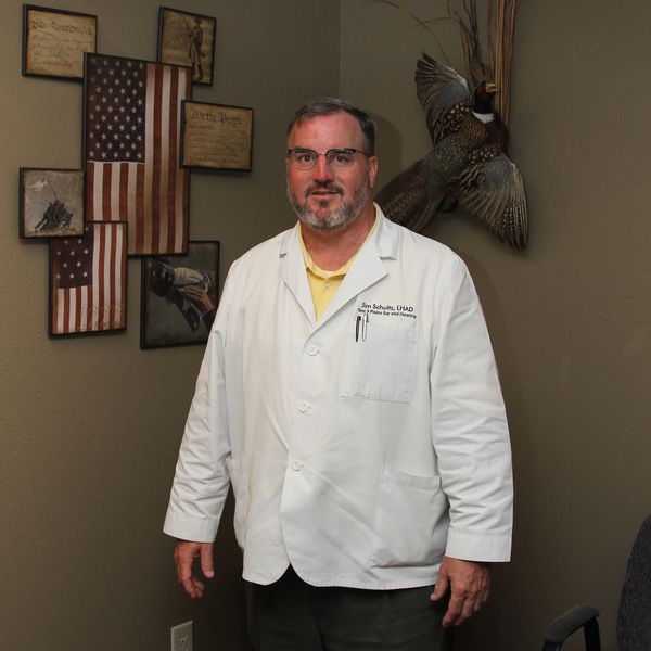 Jim Schultz, Great Plains Ear and Hearing, Brookings, SD; service tinnitus and hearing aids.