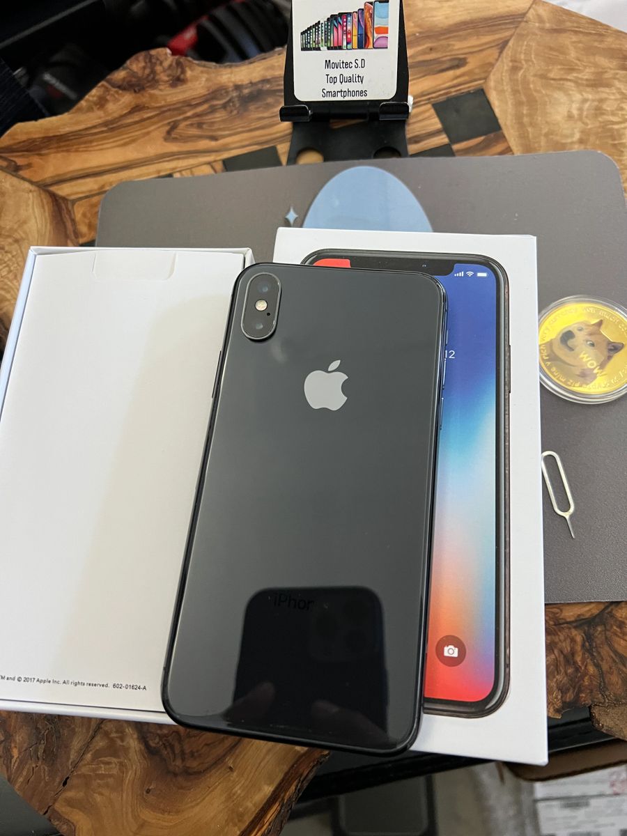 黒 桜古典 iPhone xs６４GB - スマートフォン本体