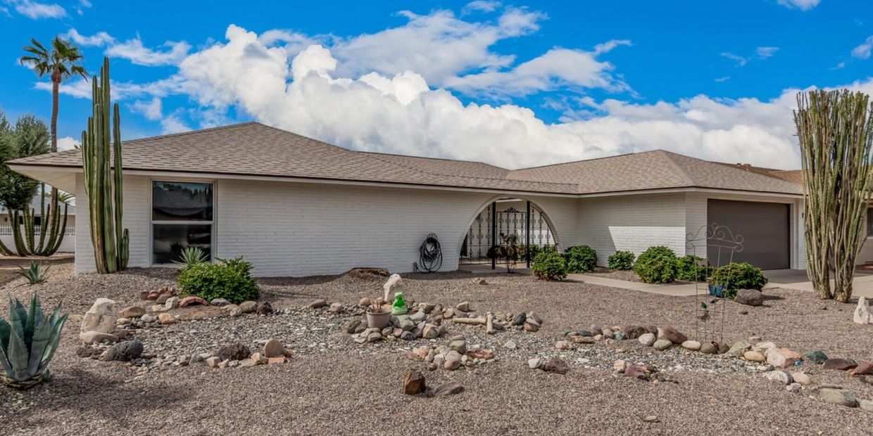 Exterior house painting services, modernizing the curb appeal with professional painting