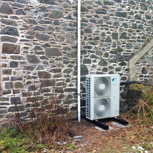 Air source heat pump in Dumfries 