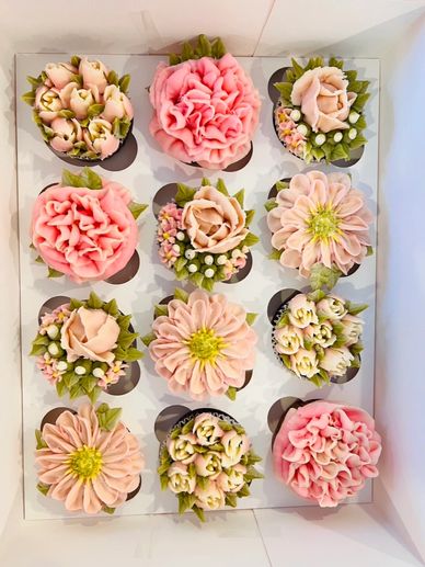 Elevate your next party or event with floral cupcakes. Can be customized in standard or mini sizes.