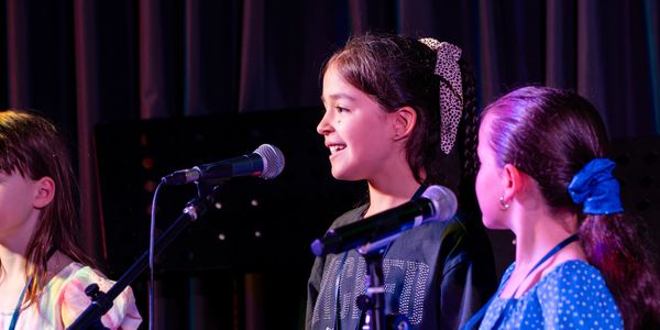 Students enjoying engaging Musical theatre classes in Dural at Ignite Music