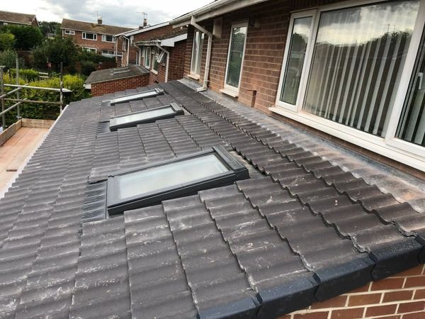EXTENSION ROOF