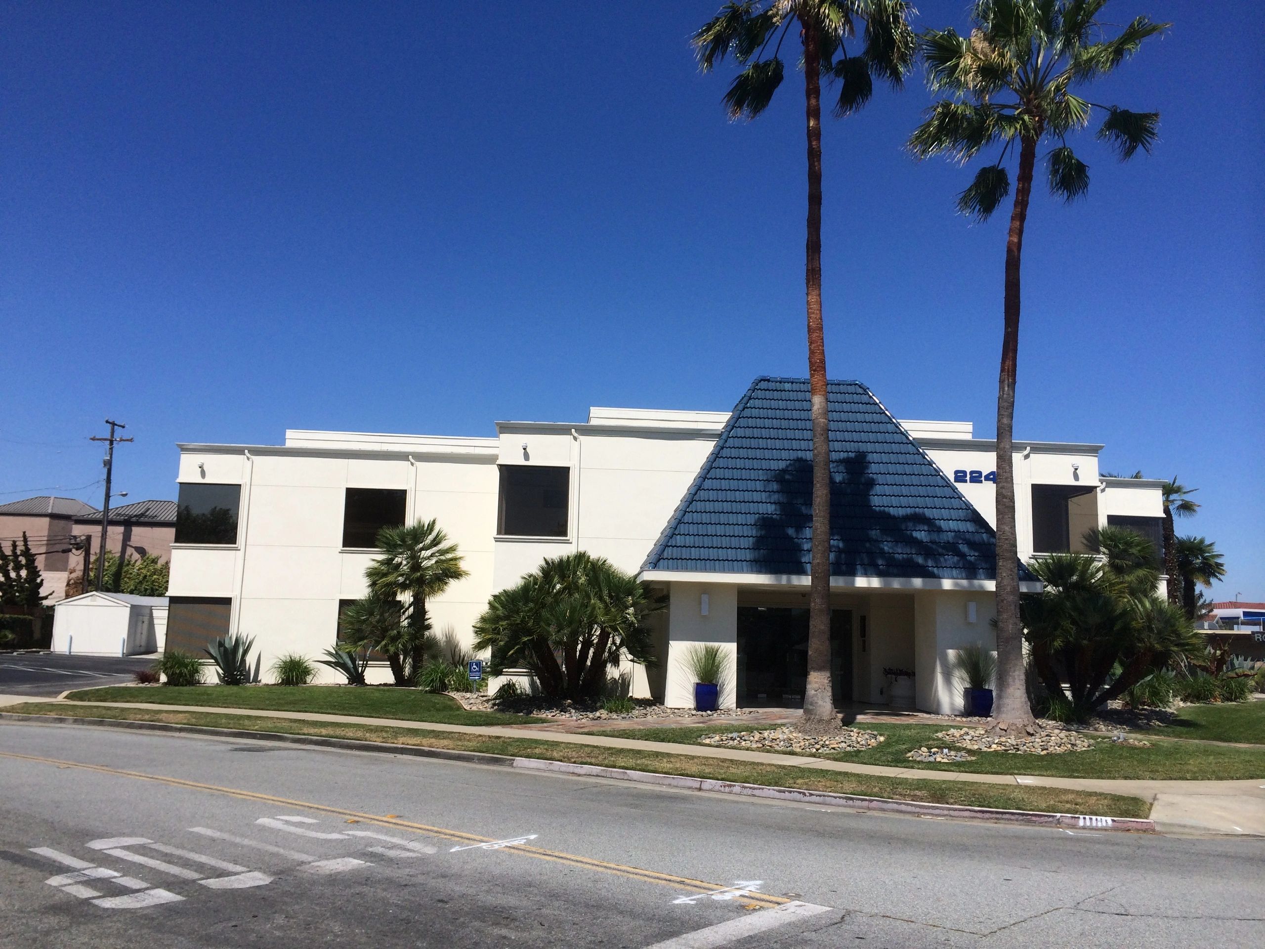 Blum Plaza Medical & Dental Building