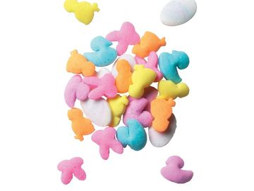 Our iced sugar cookie with pictured Easter sprinkles!! 🐰 🥚 🐥 