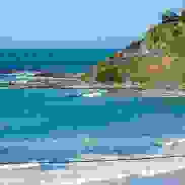 <img src="The maids Eastern view cleaning service .png" alt="house cleaning Eastern view">