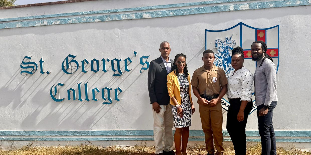 Directors with scholarship awardee and his mother. 