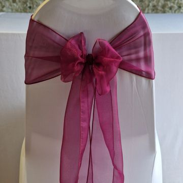 Burgundy Chair Sash - Chair Cover Hire- Bracknell- Berkshire-Newbury-West Berkshire- Hampshire