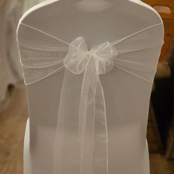 Chair Cover Hire- White Chair Sash- Bracknell - Newbury Berkshire West - Berkshire - Reading - Ascot