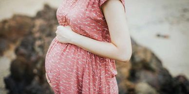 maternidad mama seguro tranquilidad bebe asegurado dinero parto ginecologo pediatra 