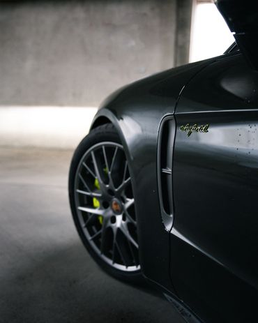 Porsche Panamera E-hybrid in parking garage
