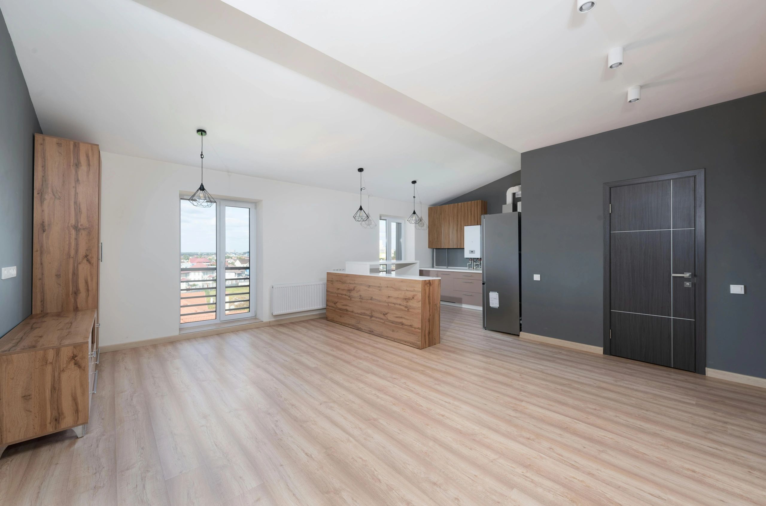 Brand new house spotlessly clean and ready for builders handover