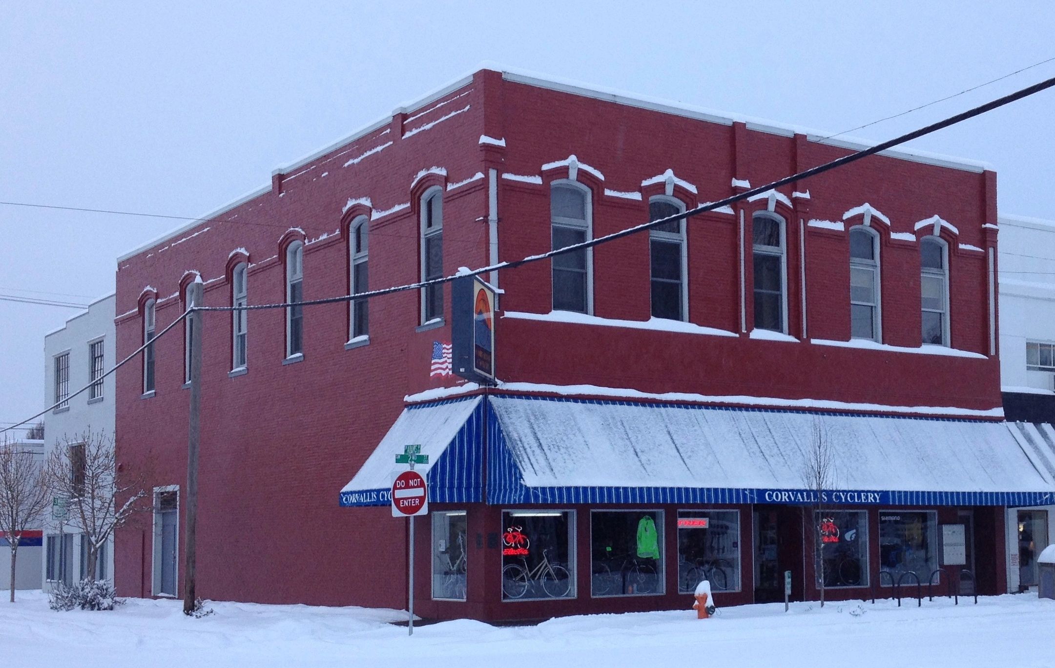 The Crawford and Farra Building.  My office is on the left side, 2nd floor, looking south.