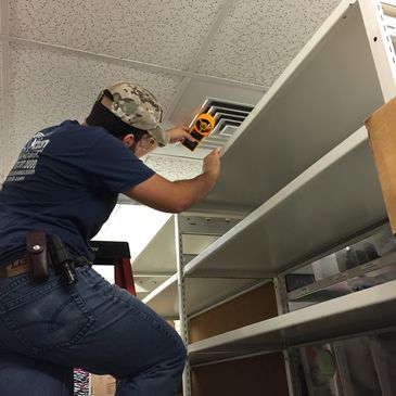 Analisis de calidad de aire. Balanceo de sistemas de aire acondicionado, limpieza de conductos 