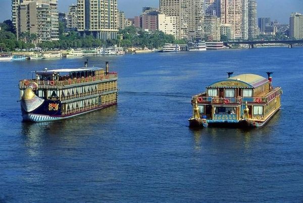 رحلات نايل كروز القاهرة , حجز نايل كروز القاهرة , أسعار رحلات العشاء النيلية 2026 , افضل نايل كروز