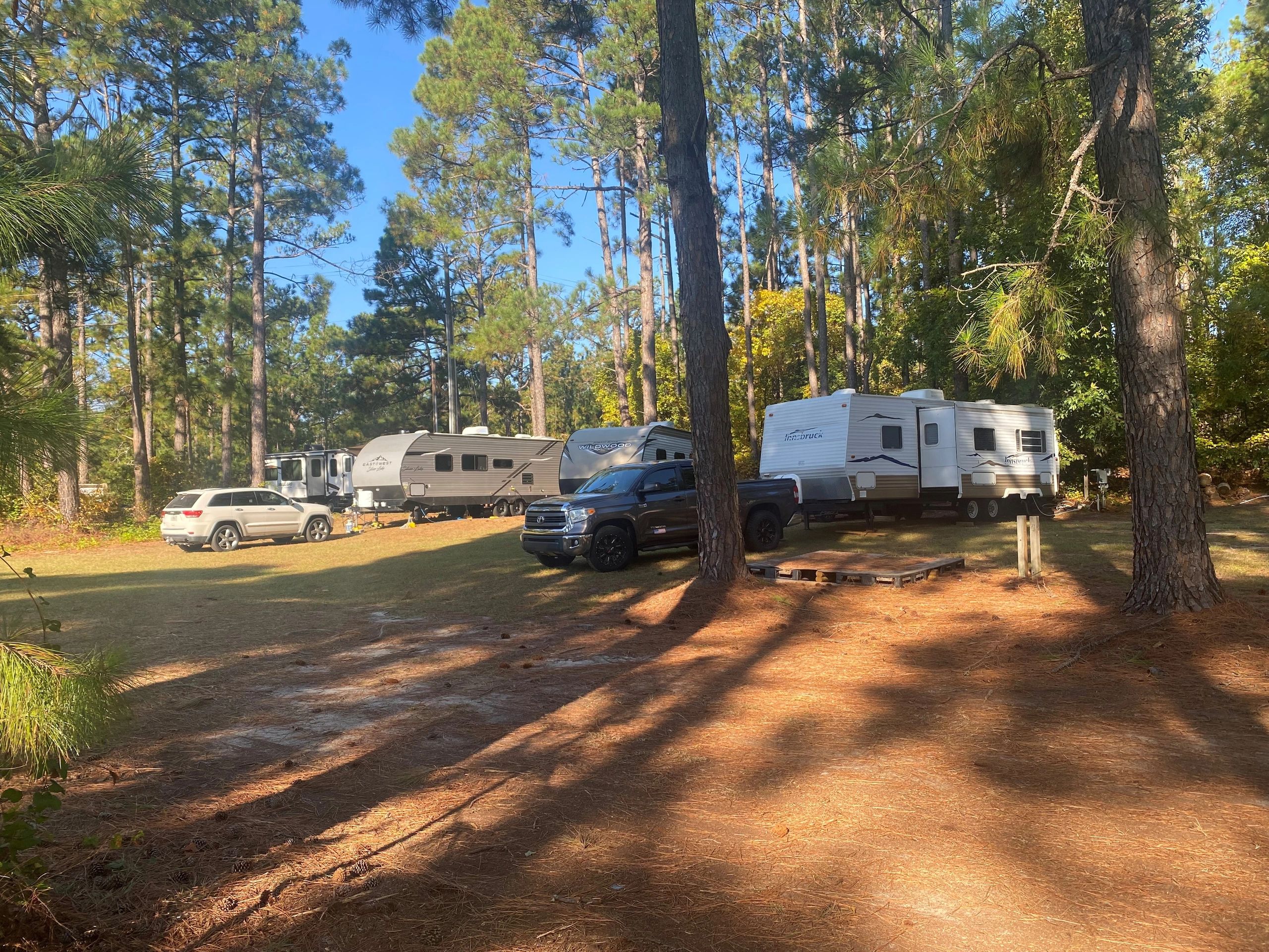 Pinecove RV and Villa Rental in Pinebluff, North Carolina