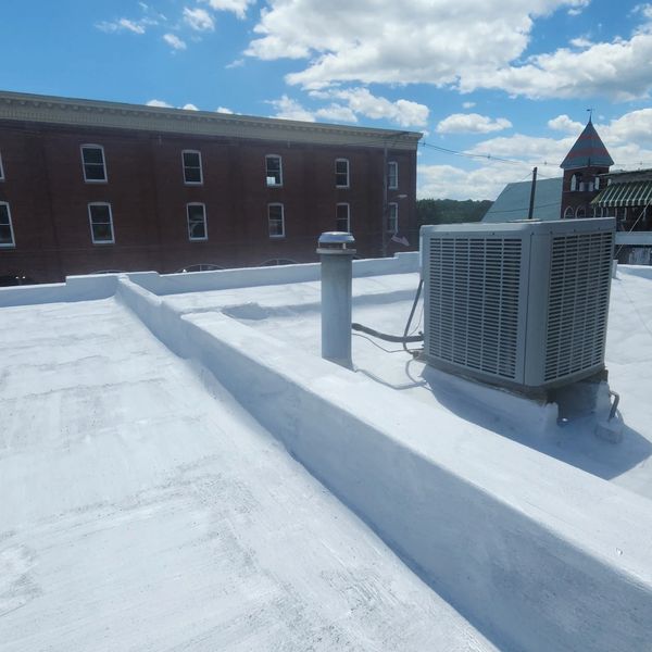 Fibered roof coating