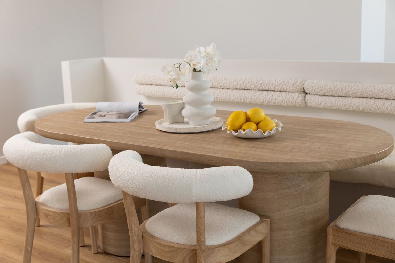 Best Dining Tables For Small Spaces - Luxo Living