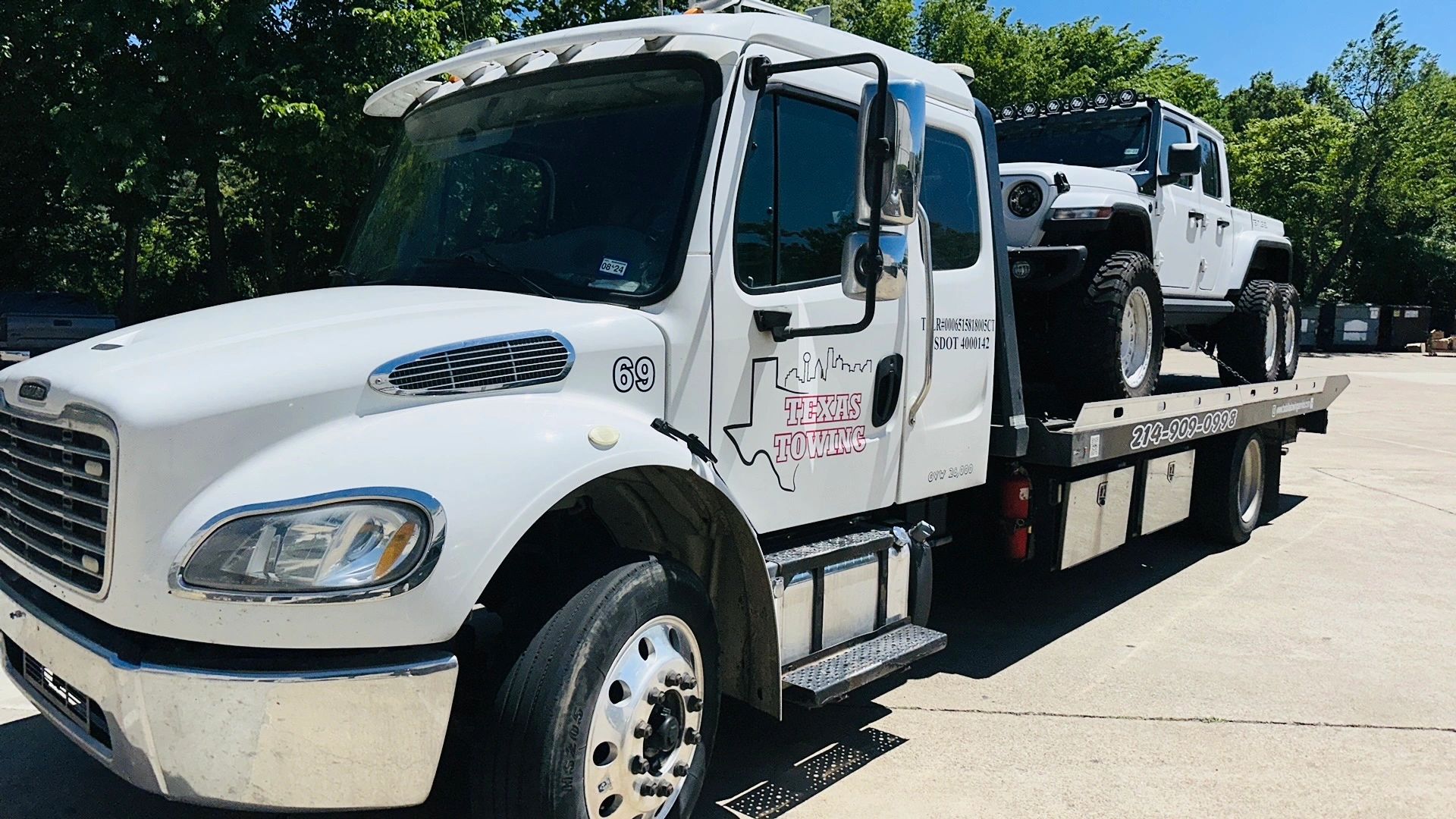 Texas Towing and Hauling — Towing in Cedar Hill, Texas