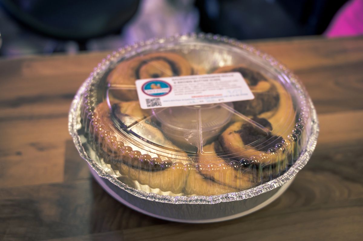 Kiki's Sourdough Cinnamon Rolls