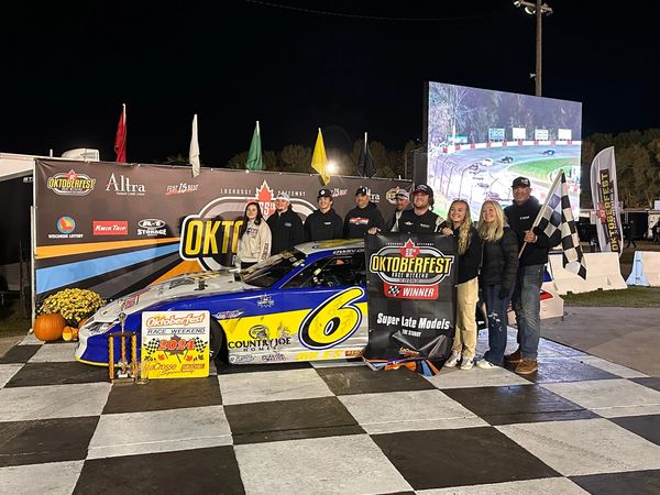 2024 Stubby Feature Win, Oktoberfest